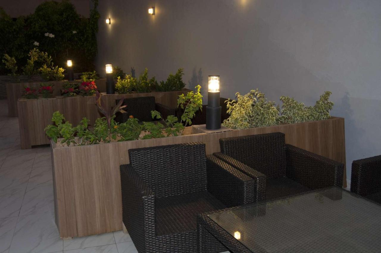Axil Hotel Дакар Екстериор снимка